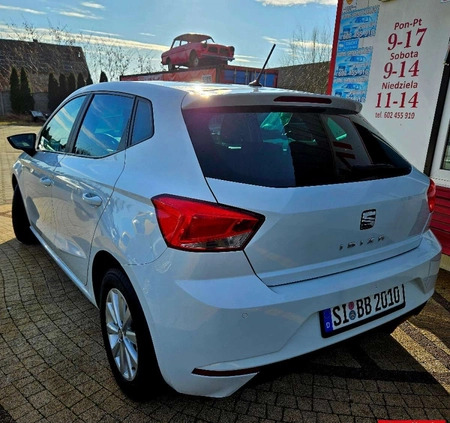 Seat Ibiza cena 45800 przebieg: 58800, rok produkcji 2020 z Szadek małe 742